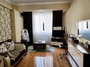 Satılır 1 otaqlı 40 m2 yeni tikili Y.Günəşli