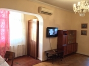 Satılır 2 otaqlı 42 m2 köhnə tikili 6 mkr