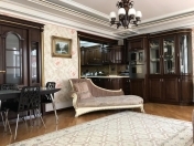 Satılır 4 otaqlı 350 m2 obyekt 9 mkr