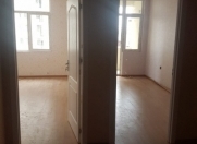 Satılır 2 otaqlı 50 m2 yeni tikili Nəriman Nərimanov m.