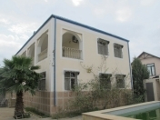 İcarəyə verilir 4 otaqlı 260 m2 bağ evi Mərdəkan