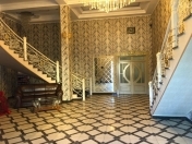 Satılır 10 otaqlı 1635 m2 obyekt Qaraçuxur