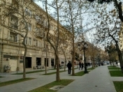 Satılır 4 otaqlı 160 m2 köhnə tikili Sahil m.