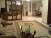 İcarəyə verilir 3 otaqlı 100 m2 köhnə tikili Elmlər Akademiyası m.