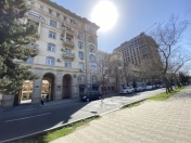 İcarəyə verilir 3 otaqlı 170 m2 obyekt Dostluq kinoteatrı