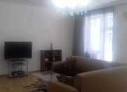 İcarəyə verilir 3 otaqlı 140 m2 yeni tikili Avropa otel