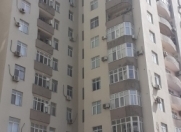 Satılır 3 otaqlı 137 m2 yeni tikili Gənclik m.