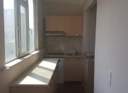 İcarəyə verilir 1 otaqlı 40 m2 köhnə tikili Neftçi bazası