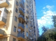 Satılır 6 otaqlı 140 m2 köhnə tikili Xətai r.
