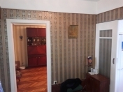 Satılır 3 otaqlı 100 m2 köhnə tikili ANS telekanalı