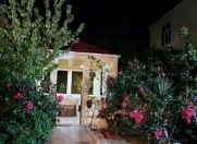 Satılır 4 otaqlı 200 m2 bağ evi Pirşağı