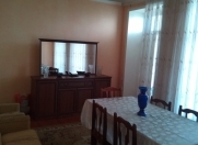 Satılır 4 otaqlı 80 m2 həyət evi Şəki