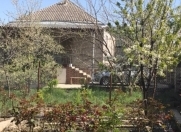 İcarəyə verilir 3 otaqlı 60 m2 bağ evi Quba