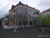 Satılır 8 otaqlı 800 m2 həyət evi Bakıxanov