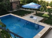 Satılır 8 otaqlı 220 m2 bağ evi Buzovna