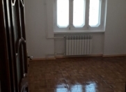 Satılır 5 otaqlı 100 m2 köhnə tikili Əhmədli