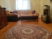 İcarəyə verilir 2 otaqlı 50 m2 köhnə tikili Zabitlər parkı