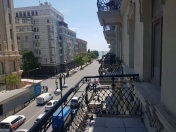 İcarəyə verilir 4 otaqlı 100 m2 köhnə tikili Sahil m.