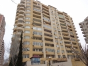 Satılır 2 otaqlı 80 m2 köhnə tikili 28 May m.