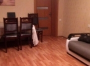 Satılır 2 otaqlı 60 m2 köhnə tikili Nizami m.