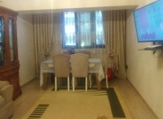 Satılır 2 otaqlı 70 m2 köhnə tikili Bayıl parkı