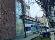 İcarəyə verilir 3 otaqlı 130 m2 ofis Xətai r.