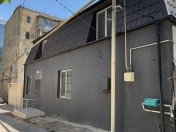 İcarəyə verilir 4 otaqlı 218 m2 obyekt Elmlər Akademiyası m.