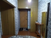 Satılır 3 otaqlı 70 m2 köhnə tikili Həzi Aslanov