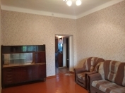 İcarəyə verilir 2 otaqlı 48 m2 köhnə tikili AMAY