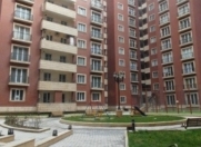 Satılır 4 otaqlı 174 m2 yeni tikili 28 May m.