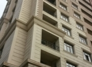 Satılır 2 otaqlı 90 m2 yeni tikili Axundov bağı