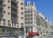 Satılır 5 otaqlı 210 m2 yeni tikili AMAY