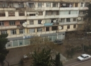 Satılır 2 otaqlı 42 m2 köhnə tikili Bakıxanov