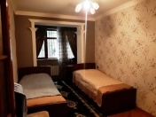 Satılır 4 otaqlı 105 m2 köhnə tikili 8 km