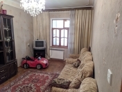 Satılır 2 otaqlı 1 m2 köhnə tikili Sahil