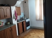 Satılır 3 otaqlı 80 m2 köhnə tikili Y.Günəşli