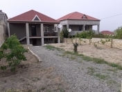 Satılır 3 otaqlı 160 m2 həyət evi Saray
