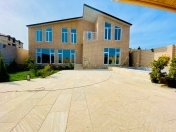Satılır 5 otaqlı 200 m2 bağ evi Mərdəkan