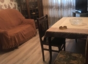 İcarəyə verilir 2 otaqlı 60 m2 köhnə tikili Elmlər Akademiyası m.