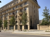 İcarəyə verilir 4 otaqlı 100 m2 ofis Ağ şəhər