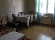 İcarəyə verilir 1 otaqlı 40 m2 köhnə tikili Gənclik m.