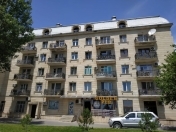 İcarəyə verilir 5 otaqlı 90 m2 köhnə tikili Şah İsmayıl Xətai m.