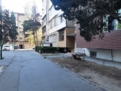Satılır 2 otaqlı 60 m2 köhnə tikili 8 km