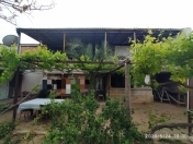 Satılır 7 otaqlı 35 m2 həyət evi Buzovna