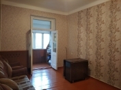 İcarəyə verilir 2 otaqlı 48 m2 köhnə tikili AMAY