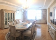 Satılır 4 otaqlı 170 m2 yeni tikili Xutor