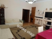 Satılır 3 otaqlı 80 m2 köhnə tikili İçəri Şəhər m.