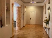 İcarəyə verilir 3 otaqlı 135 m2 yeni tikili Yasamal r.