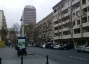 Satılır 4 otaqlı 130 m2 köhnə tikili Sahil m.