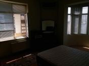 İcarəyə verilir 4 otaqlı 160 m2 yeni tikili Tibb Universiteti